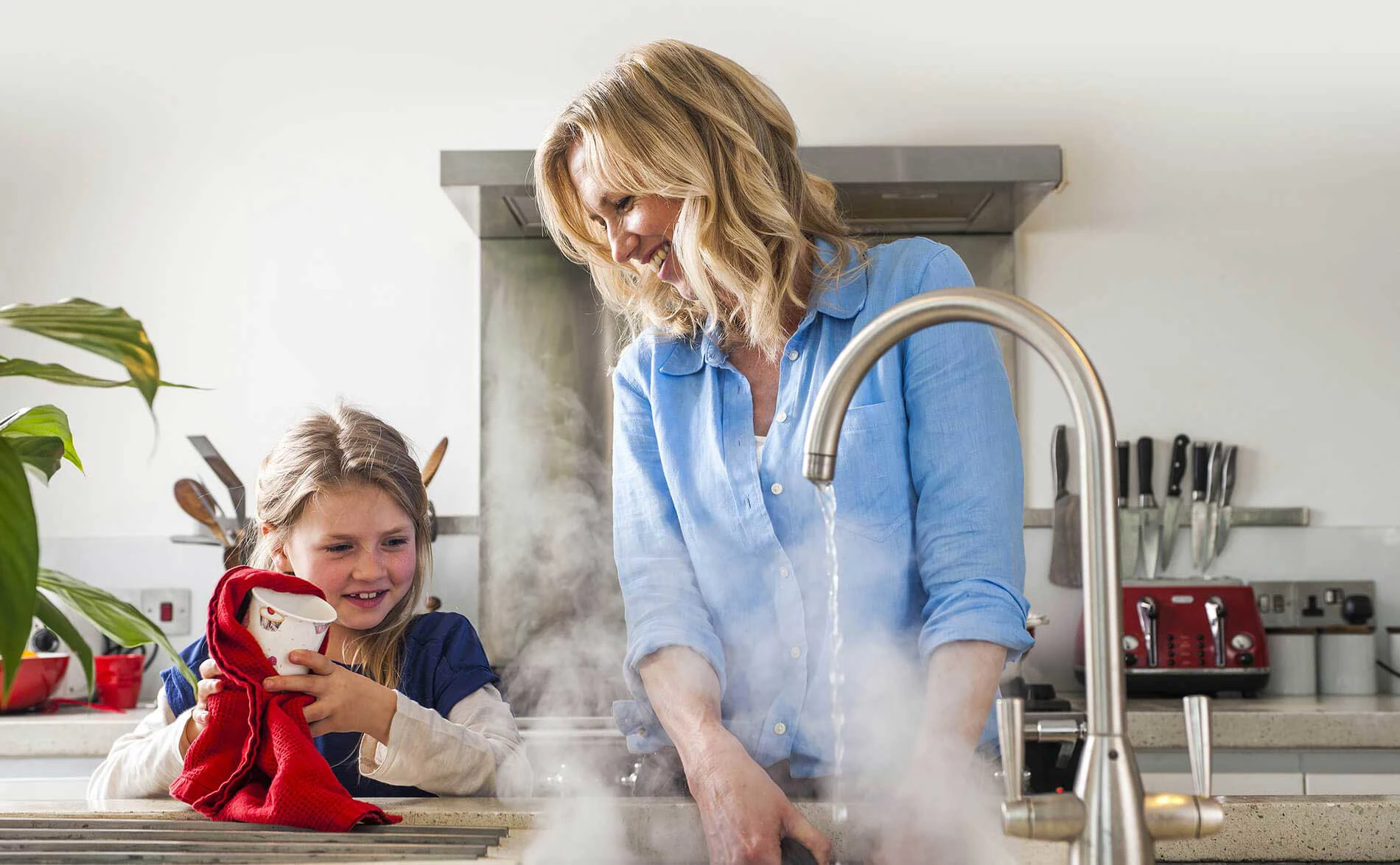 Watson Fuels Mum At Sink